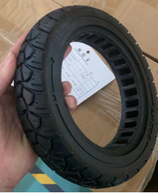 Vollgummireifen 9,5x2,125"