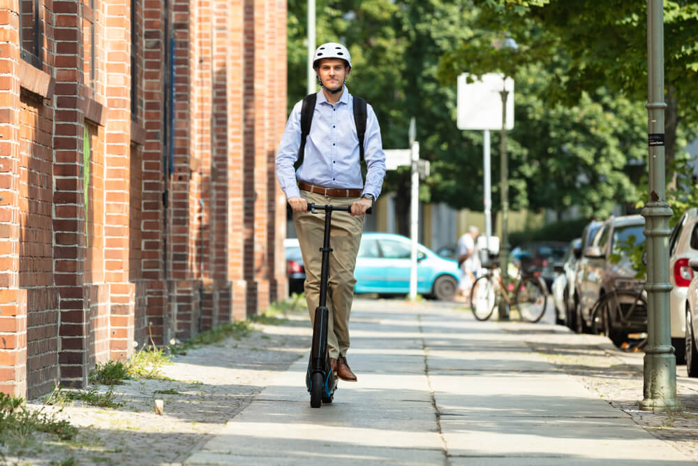 E-Scooter Helme: 5 wichtige Sicherheitskriterien