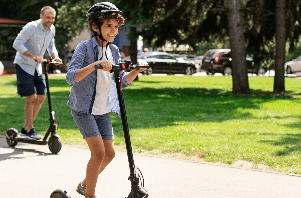 E-Scooter für Kinder: Spaß oder Risiko? Was ist wirklich erlaubt?